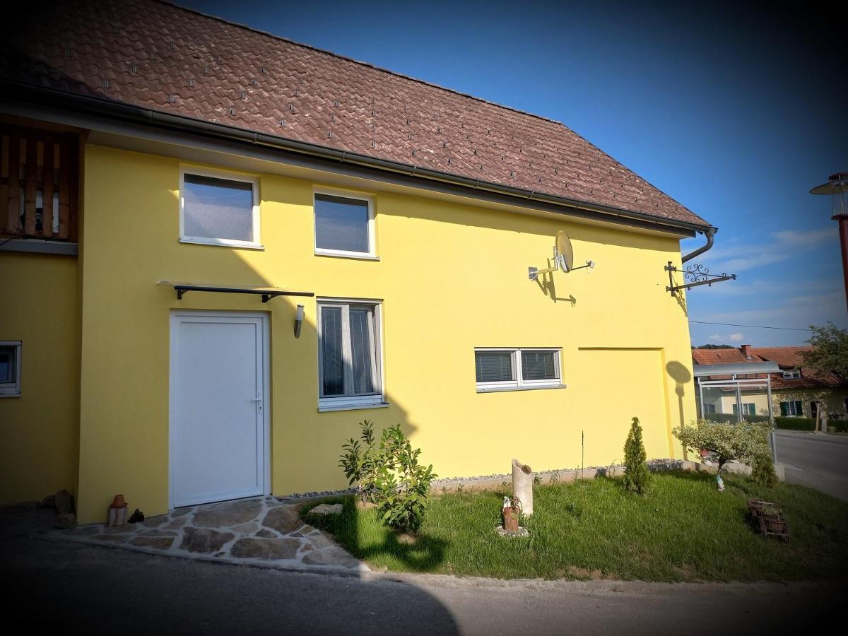 Gasthof Wachmann Ferienwohnung Weiz Dış mekan fotoğraf